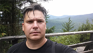 Francis Daviault